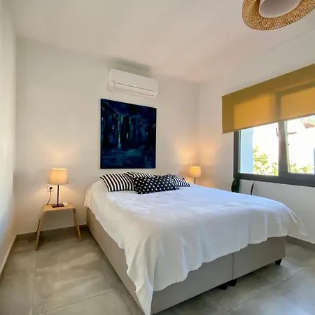 Marvelous Flat With Balcony And Modern Interior Design In Bodrum, Mugla Apartment Ortakentyahşi